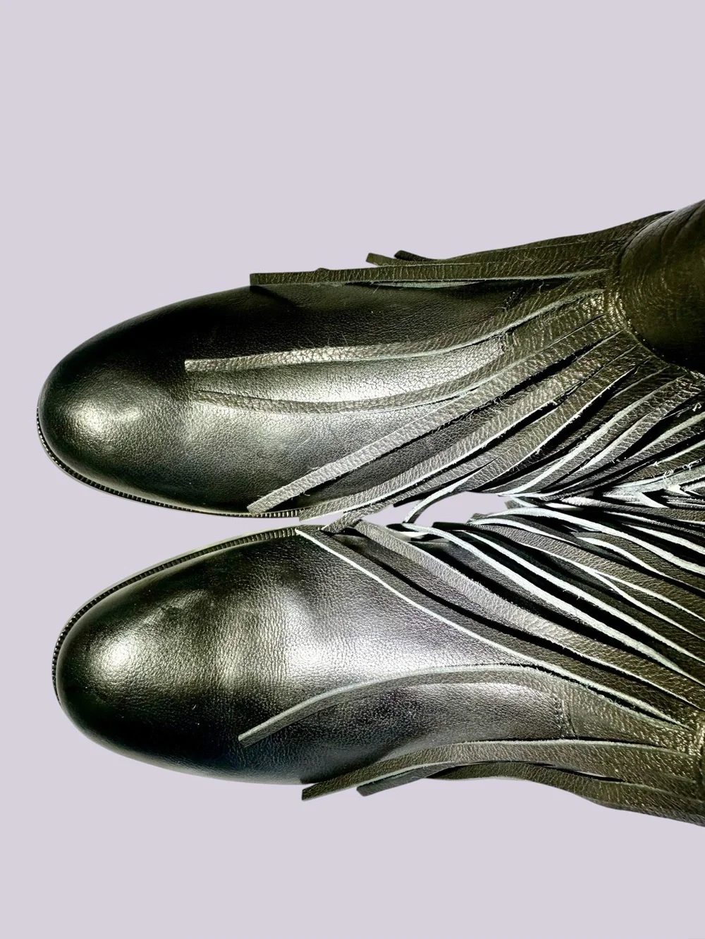 Valentino Garavani Men’s Logo Embellished Fringed Leather Chelsea Boots